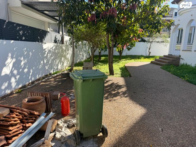 מגרשים, נווה ים, ראשון לציון