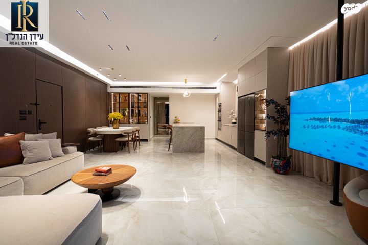 גג/ פנטהאוז, נתניה