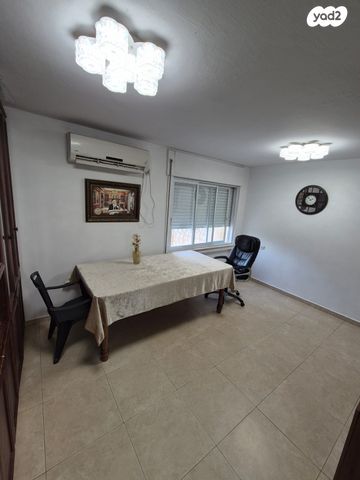 דירה, מאיר בלבן 11, ירושלים