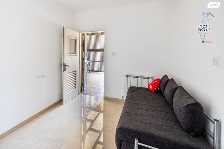 דירת גן, שאול אביגור, חומת שמואל, הר חומה, ירושלים