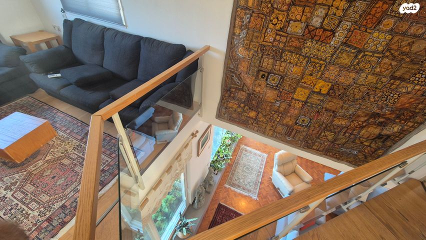 בית פרטי/ קוטג', אורנית