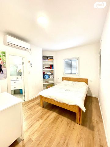 דירה, רא"ל מוטה גור, היובל, שרונה, רחובות