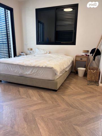 דו משפחתי, שרונה, כפר יונה