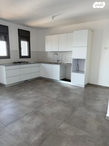 דירה, קרית מלאכי