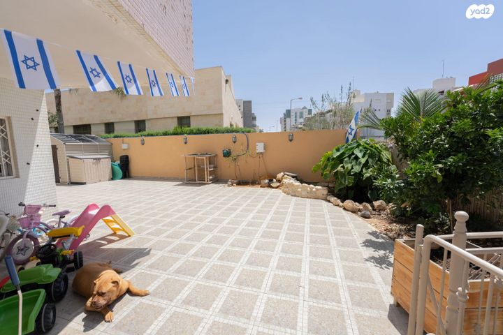 דירת גן, לאה אמנו 11, נווה מנחם, באר שבע