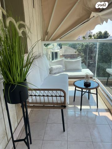 דירה, גרשון ש"ץ, נאות שמיר, רמלה