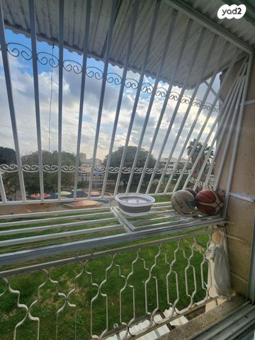 דירה, יצחק בן צבי, אשכול, רמלה