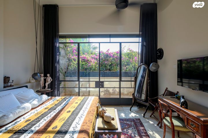 דירה, קדם, עג'מי, גבעת העליה, תל אביב יפו