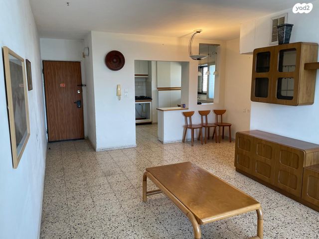 דירה, הראשונים, רובע א', אשדוד