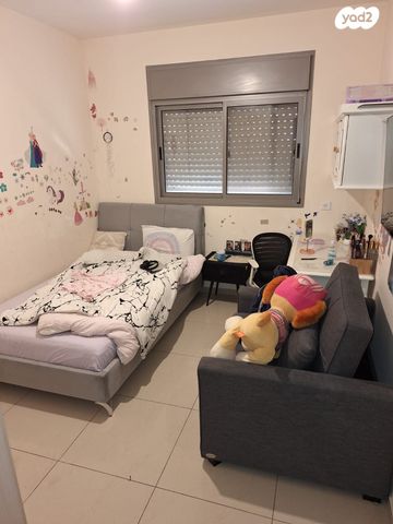 דירה, כרמל 17, אחוזת הנשיא, רחובות