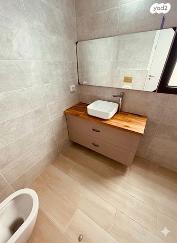 בית פרטי/ קוטג', הלילך, נווה הפרחים, עתלית