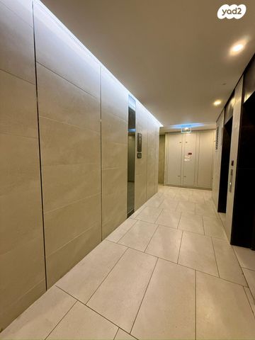 דירה, פינסקר, עיר, מרכז העיר, נהריה