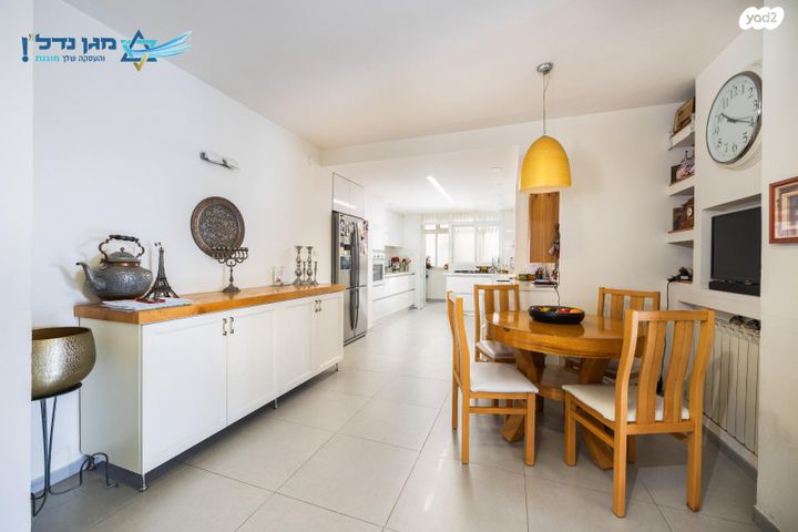 דירה, פסגת זאב, ירושלים