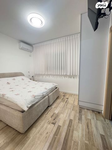 דירה, גרשון ש"ץ, נאות שמיר, רמלה