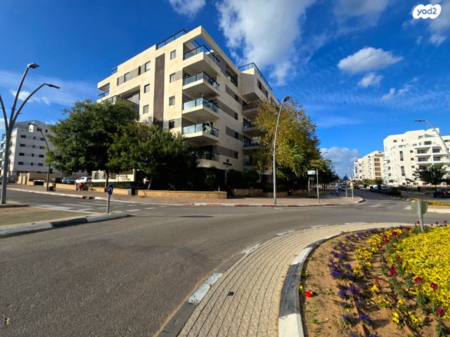 דירה, אהוד מנור 11, נווה זמר, רעננה