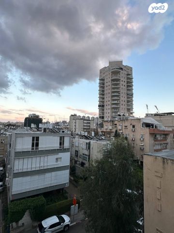 דירה, ארלוזורוב, רוטשילד עצמאות, בת ים