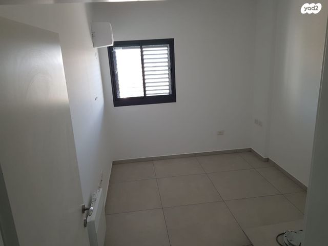 דירה, הנרייטה סולד, קרית היובל, ירושלים