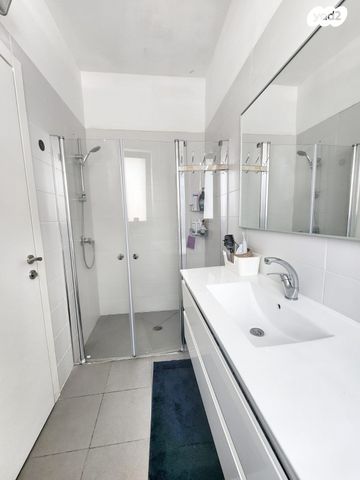 דירה, נווה זמר, רעננה