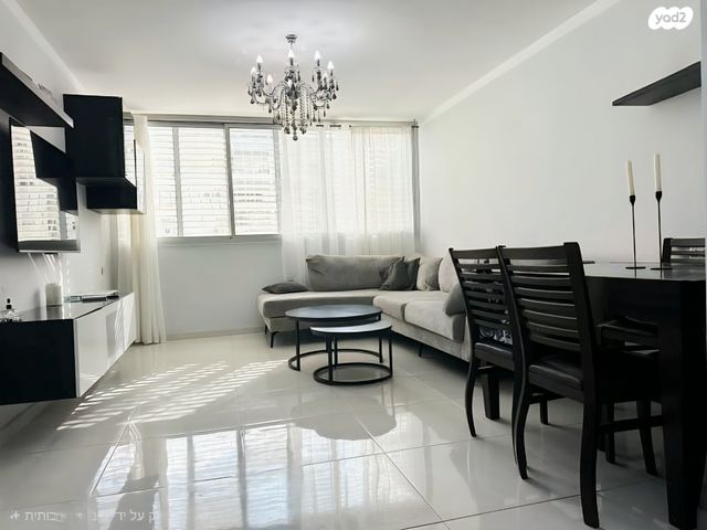 דירה, יעקב סלע, ניר אביב, תל אביב יפו