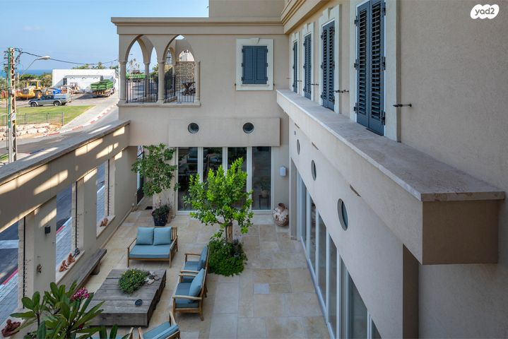 דירה, קדם, עג'מי, גבעת העליה, תל אביב יפו