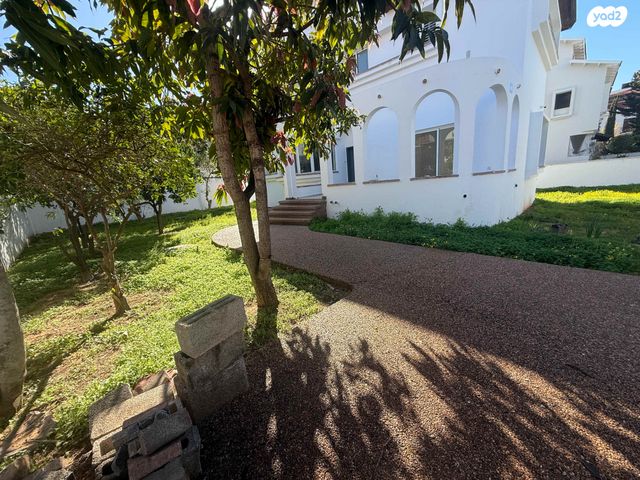 מגרשים, נווה ים, ראשון לציון