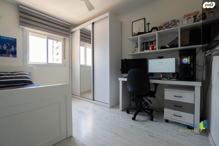 דירה, סמטת היסמין, נווה יהושע, ערמונים, רמת גן