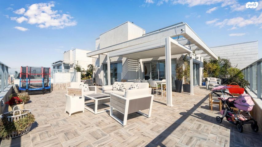 גג/ פנטהאוז, מרדכי בנטוב, תל אביב יפו