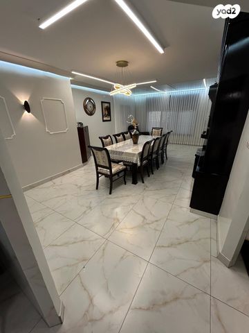 דירה, רבי שמעון בר יוחאי, אחוזת ברכפלד, מודיעין עילית