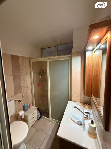 דירה, אבא הלל סילבר, יזרעאליה, חיפה