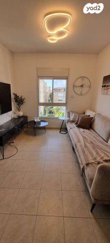 דירה, דרך עכו חיפה 142, מרכז העיר, סביניה, הוותיקה, קרית ביאליק