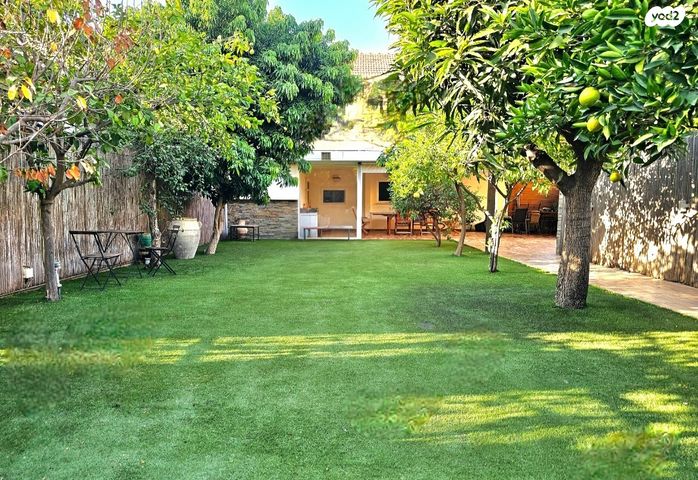 בית פרטי/ קוטג', קיבוץ גלויות, פתח תקווה