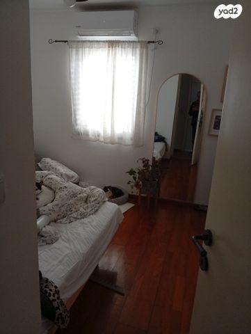 דירה, שמואל הנגיד 6, רמת השרון