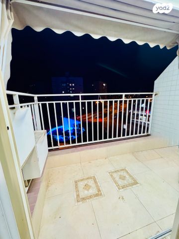 שרה ואהרון אהרונסון 