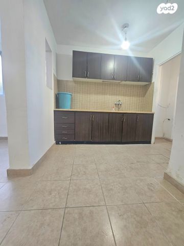 דירת גן, ביל"ו, פרוסטיג, קרית אתא