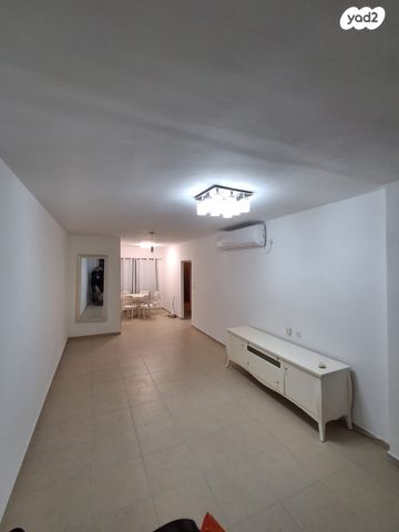 דירה, הרשת 19, לב העיר, בת ים