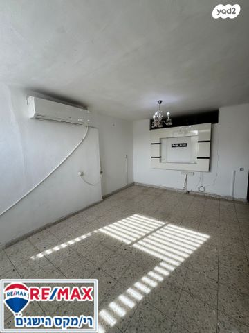 דירה, שדרות יגאל אלון, דימונה