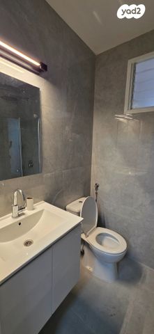 דו משפחתי, הנשרים, מרום כנען איביקור, צפת