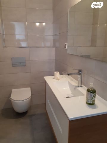 דירה, גאולה כהן, נוף השרון, נתניה