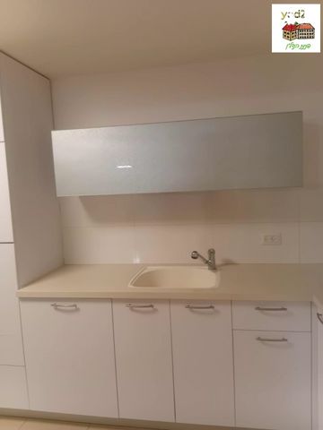 דירה, דוד לנדאו, שמורת מליבו, נס ציונה