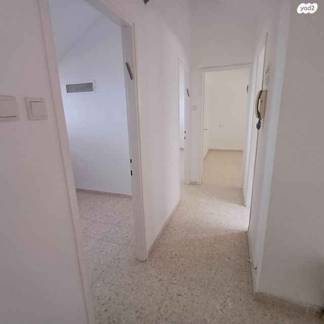 דופלקס, הנרייטה סולד, כרמל מרכזי - שד' קיש, חיפה