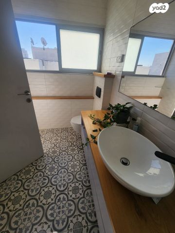 גג/ פנטהאוז, הלפר, בת ים