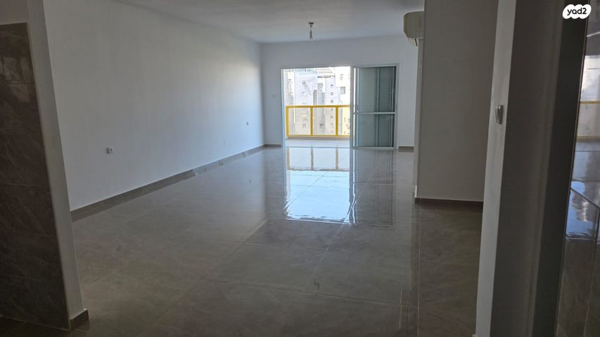 דירה, ביאליק 36, רובע ה', אשדוד