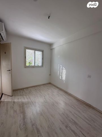 דירה, בני אפרים, מעוז אביב, תל אביב יפו