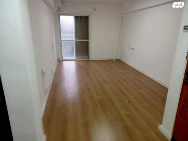 דירה, הרב מיימון 40, נווה שאנן, חיפה