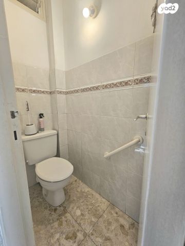 דירה, יוסף צבי 70, אזור הבילויים, רמת גן