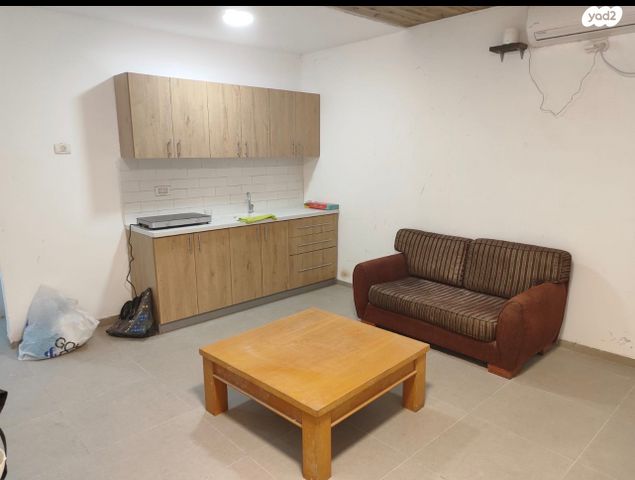 יחידת דיור, שדרות העם הצרפתי, שכונת הותיקים, רמת גן