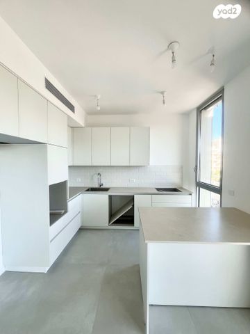 דירה, הטבק, אלון, רמת השרון