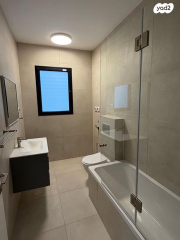 דירה, בילטמור, הצפון החדש - כיכר המדינה, תל אביב יפו