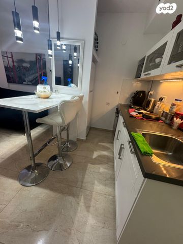 דירה, הנמל, מרינה, פארק לאומי וחופים, אשקלון