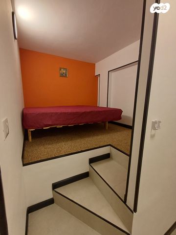 דירה, אחד העם 7, חיפה